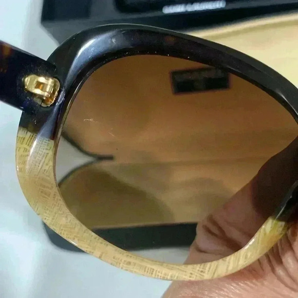 CHANEL Two Toned Sunglasses Oversized CC logo Authentic - Picture 14 of 17